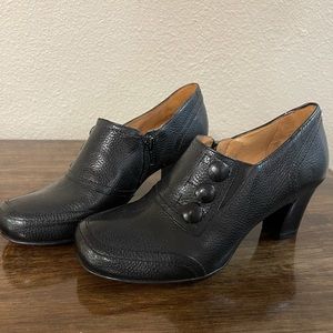 Women’s Nurture black leather ankle booties